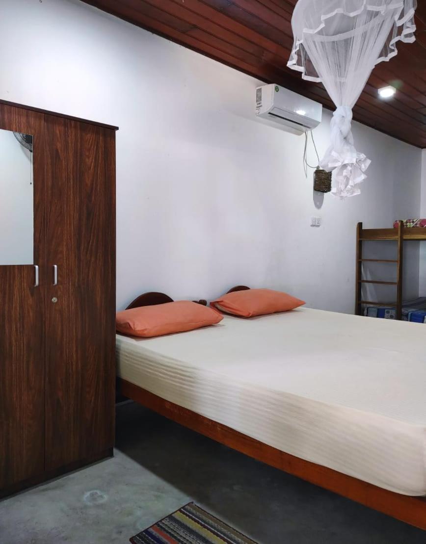Blue Corals Beach Bungalow マータラ 部屋 写真