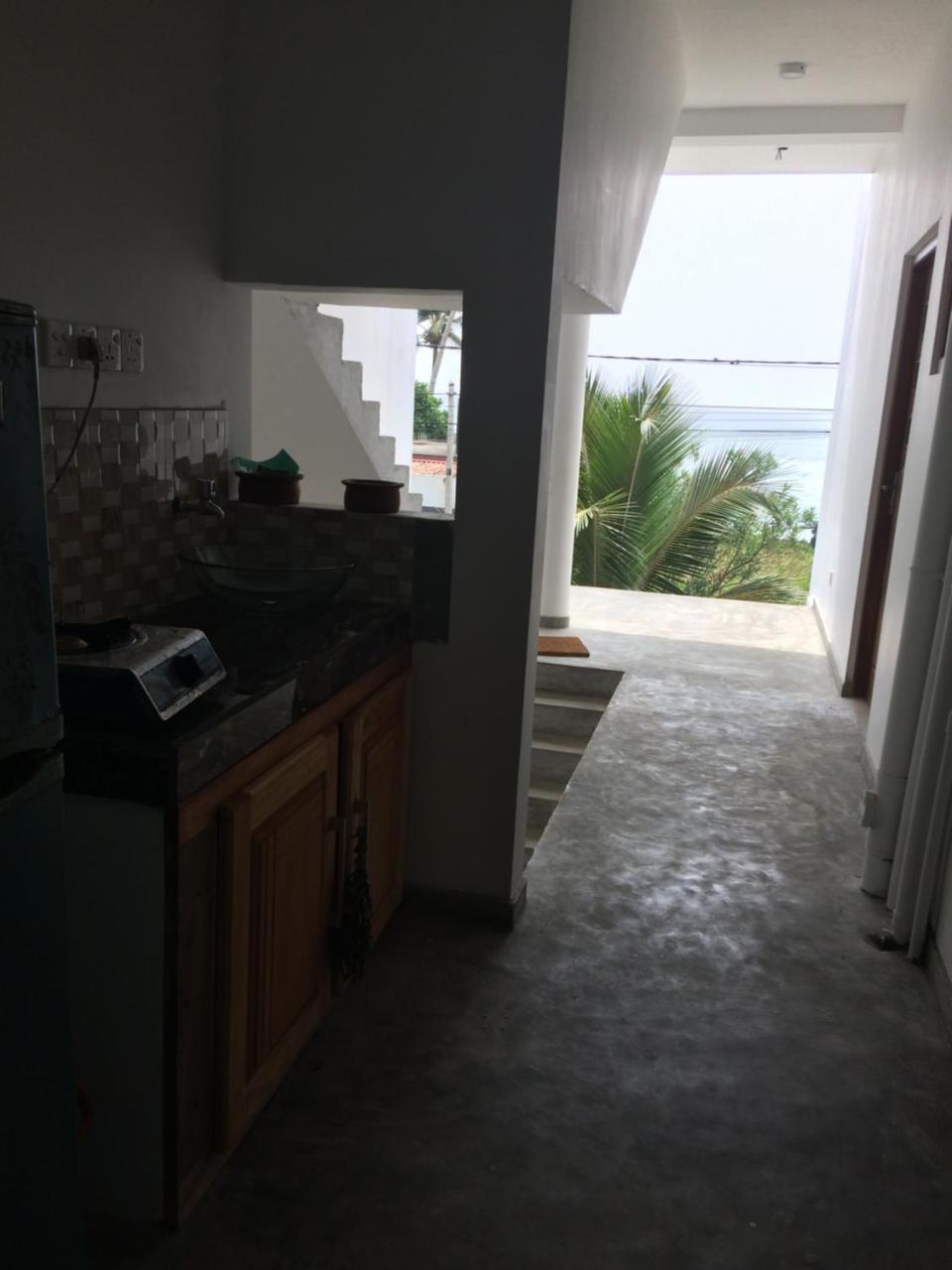 Blue Corals Beach Bungalow マータラ エクステリア 写真